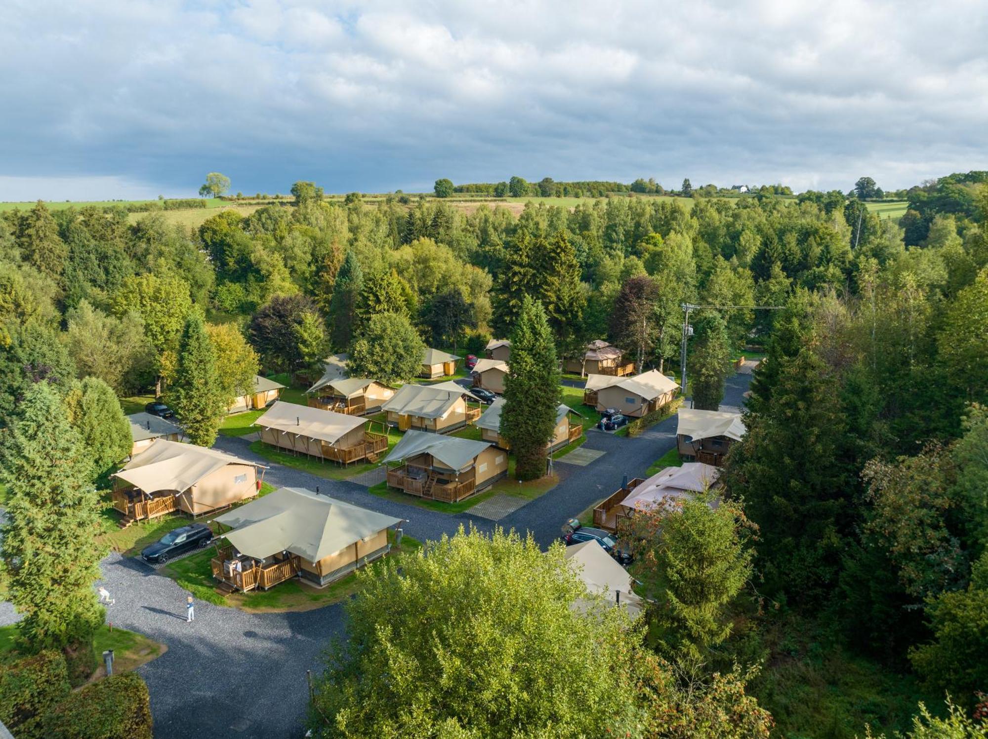 Hotel Landal Glamping Neufchâteau Esterno foto