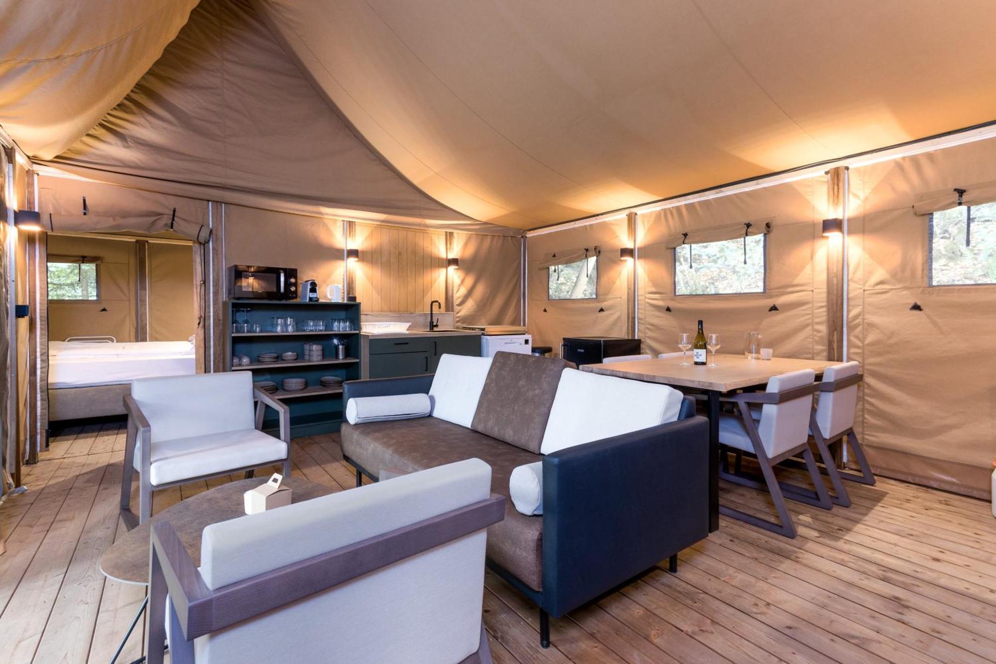 Hotel Landal Glamping Neufchâteau Camera foto